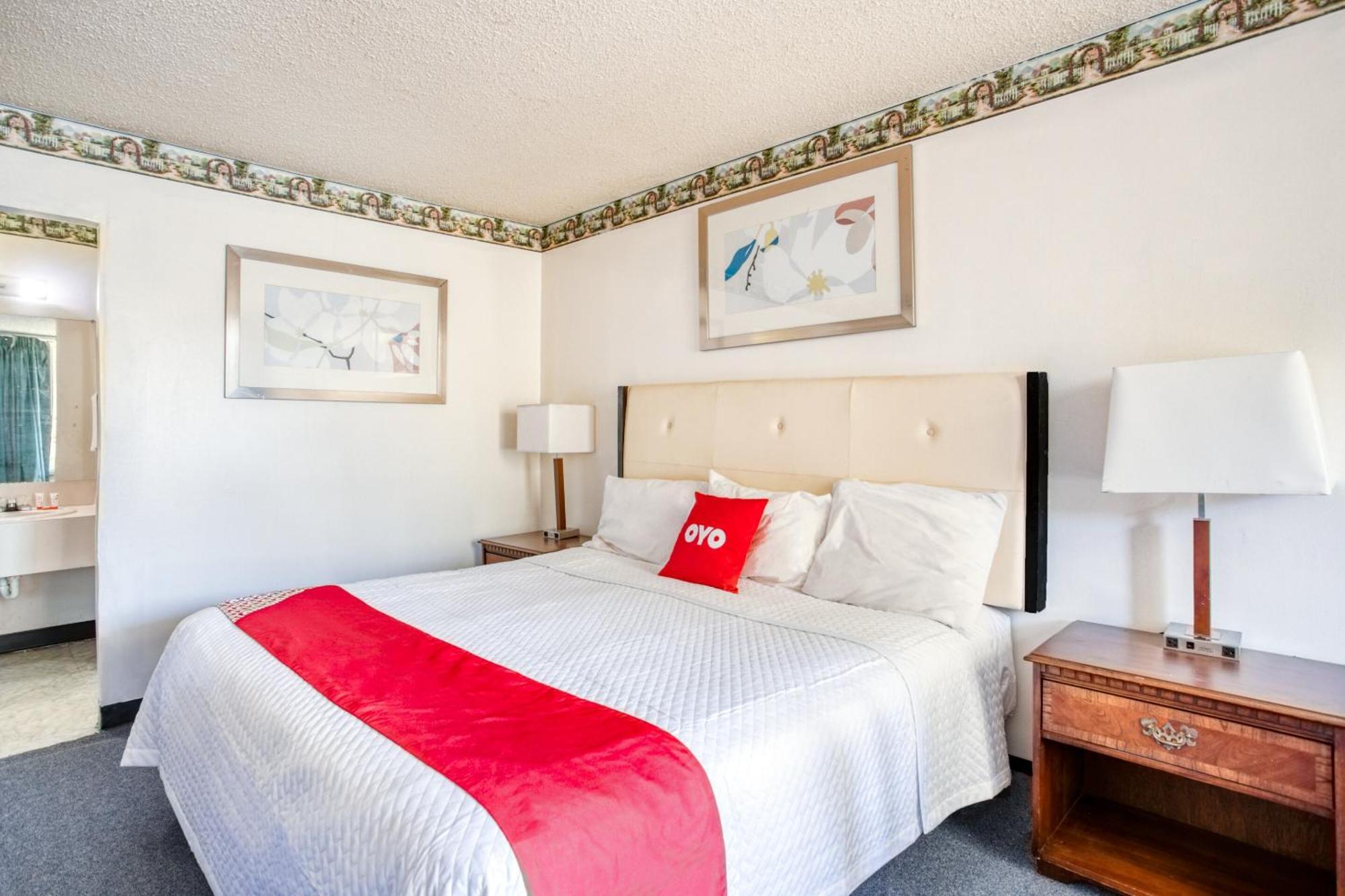 Oyo Hotel Petersburg Va - 템플턴 외부 사진